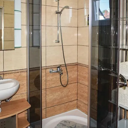 Six Bedroom Holiday In *