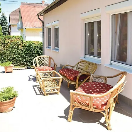 Six Bedroom Holiday In * Siófok