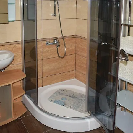 Apartamento Six Bedroom Holiday In *